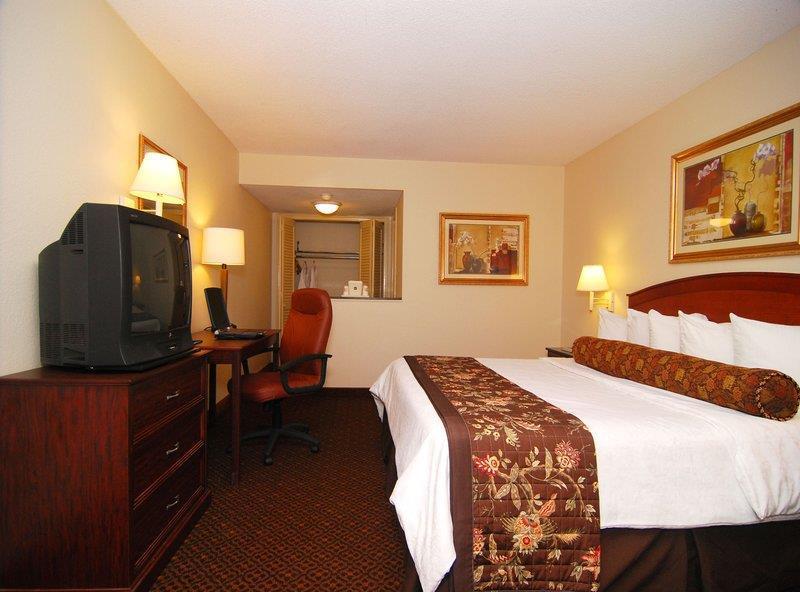 Best Western Palm Beach Lakes Hotel